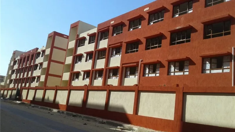 تفاصيل استغلال عدد من قطع الأراضي بالجيزة لإنشاء مدارس لتقليل الكثافات الطلابية