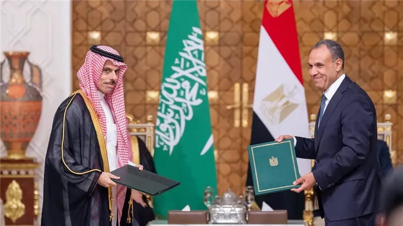 3 ملفات على رأس أجندة زيارة وزير الخارجية إلى السعودية
