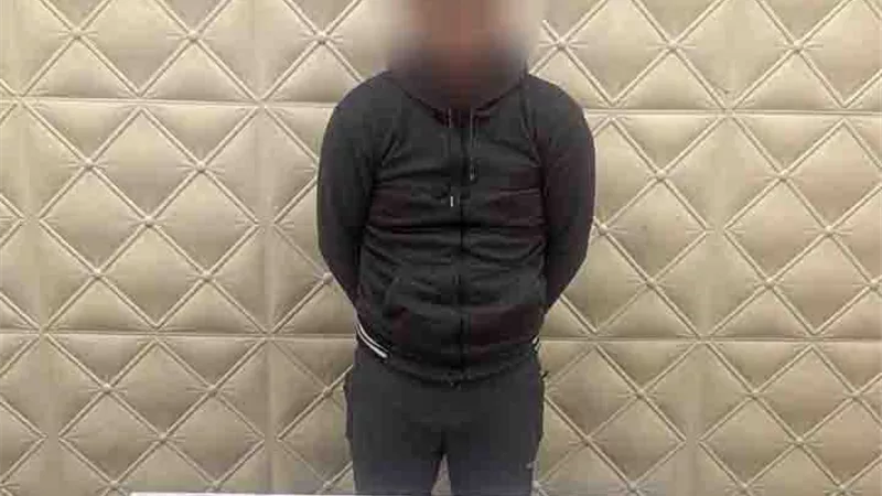 بعد تداول مقطع فيديو.. الداخلية تضبط لص خطف هاتف فتاة بالسيدة زينب