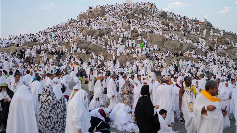 لأول مرة.. انطلاق إجراءات الحج مبكرا والشركات تبدأ في تلقي طلبات الراغبين