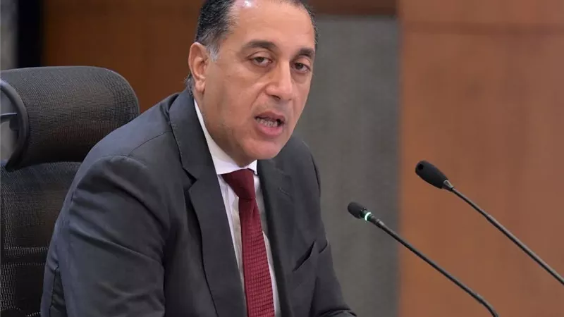 مدبولي يهنئ الرئيس السيسي بمناسبة الاحتفال بعيد العمال