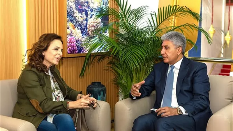 زيادة أعداد رحلات الطيران.. تفاصيل لقاء وزير السياحة مع نظيرته اللبنانية 