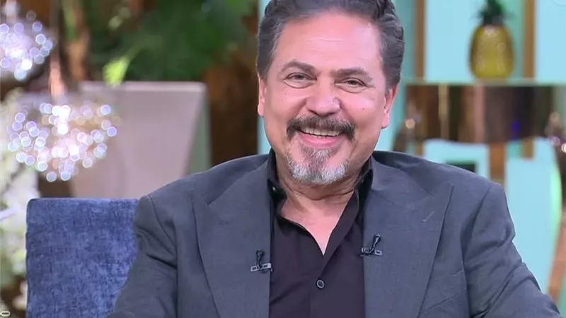 محمد رياض يوجه الشكر لوزير الثقافة لتجديد الثقة لرئاسة المهرجان القومي للمسرح المصري