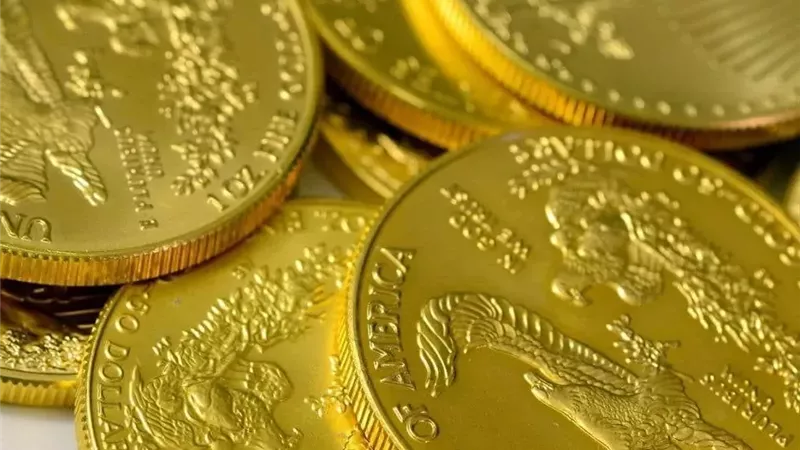 تراجع في سعر الجنيه الذهب اليوم.. خسارة 800 جنيه في 24 ساعة