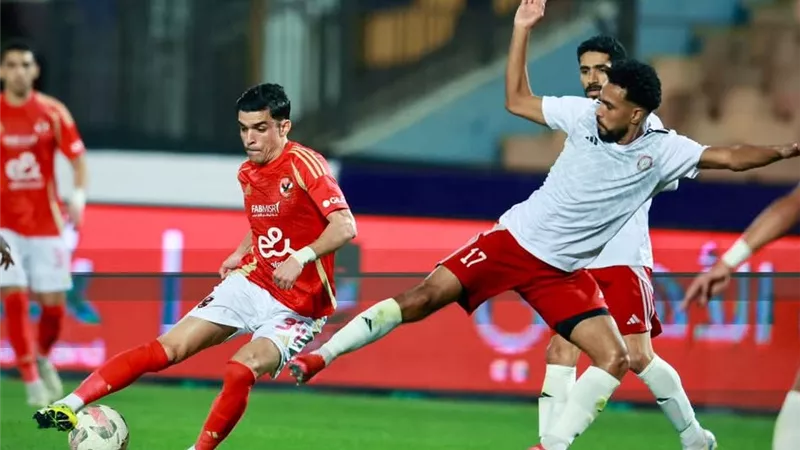 الأهلي يستغل سقوط بيراميدز ويضرب حرس الحدود بخماسية في الدوري (صور) 