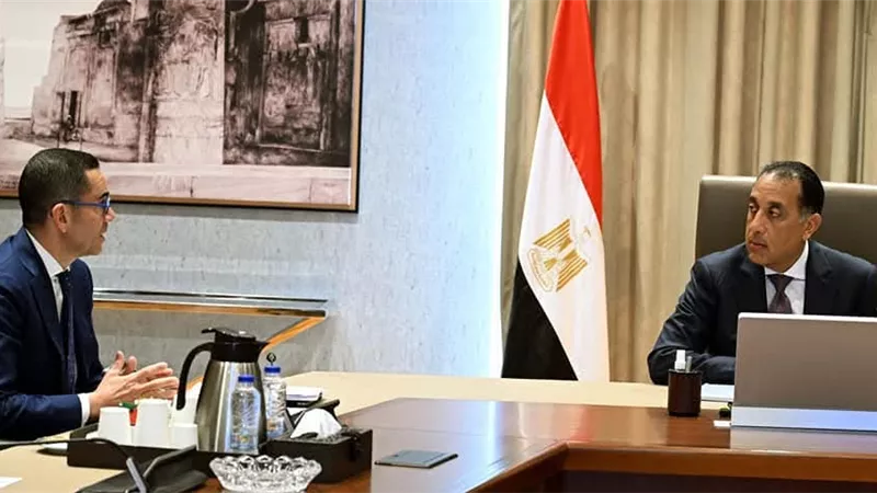 رئيس الوزراء يتابع جهود تحسين مناخ الاستثمار وتخفيف الأعباء عن المستثمرين