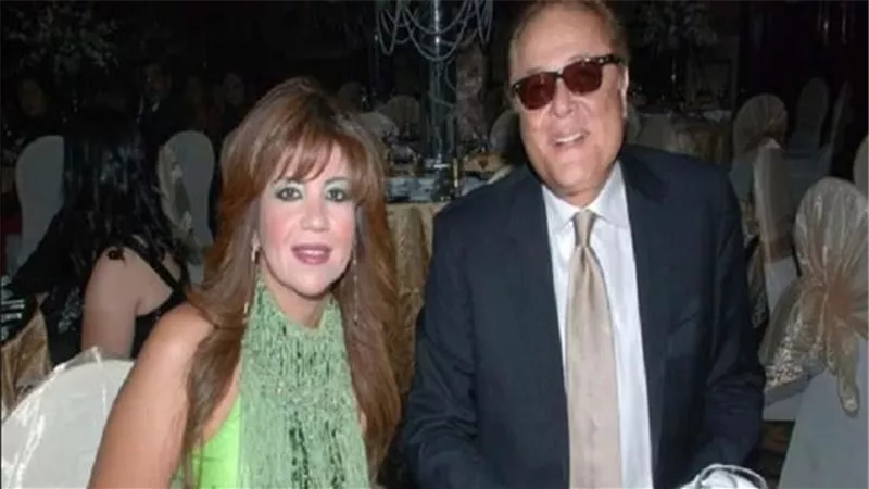 أرملة أم طليقة؟.. معركة قانونية بين الحب والميراث في قضية محمود عبد العزيز