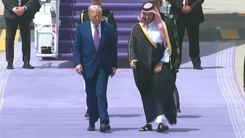 مباحثات ثنائية بين ولي العهد السعودي وترامب في الرياض.. ماذا تناولت؟