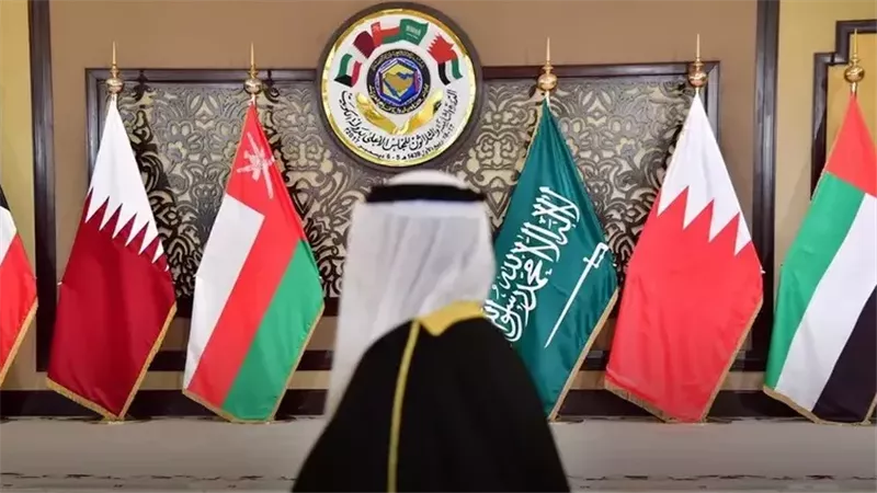 قادة الخليج يتوافدون على الرياض للمشاركة في القمة الخليجية الأمريكية بحضور ترامب