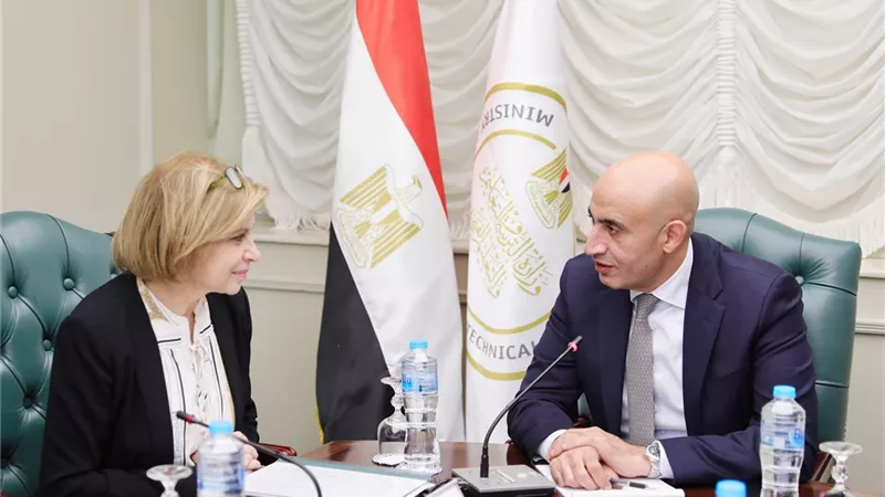 وزير التعليم لـ وفد البنك الدولي: نسعى لإدخال مبادئ البرمجة في المناهج 