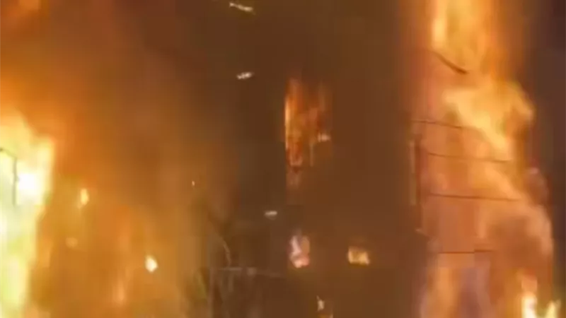 التحريات تكشف تفاصيل نشوب حريق بـ مطعم ميدان سفير بمصر الجديدة