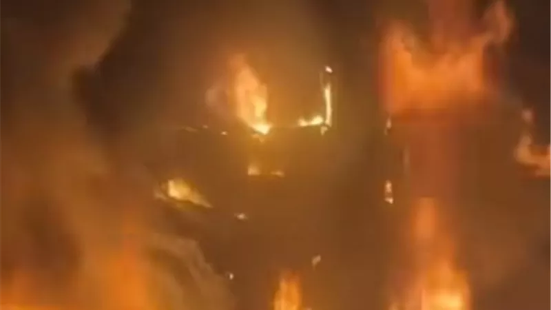 قرار عاجل من محافظ القاهرة بعد حريق مطعم  بحى النزهة
