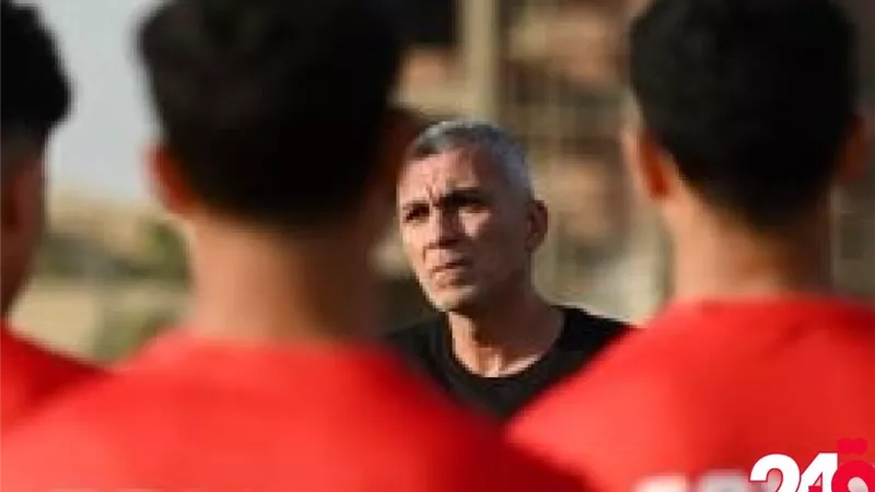 أسامة نبيه يجتمع بلاعبي منتخب الشباب استعدادا لمواجهة المغرب 