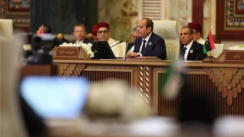 السيسي يؤكد ضرورة إقامة الدولة الفلسطينية المستقلة ويدعو لمؤتمر دولي لإعمار غزة