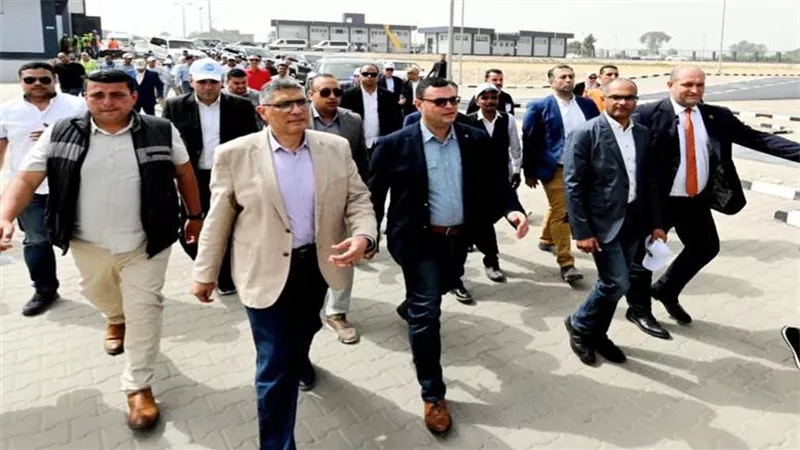 وزير الإسكان ومحافظ الجيزة يفتتحان المرحلة الأولى من محطة مياه الشرب بأوسيم