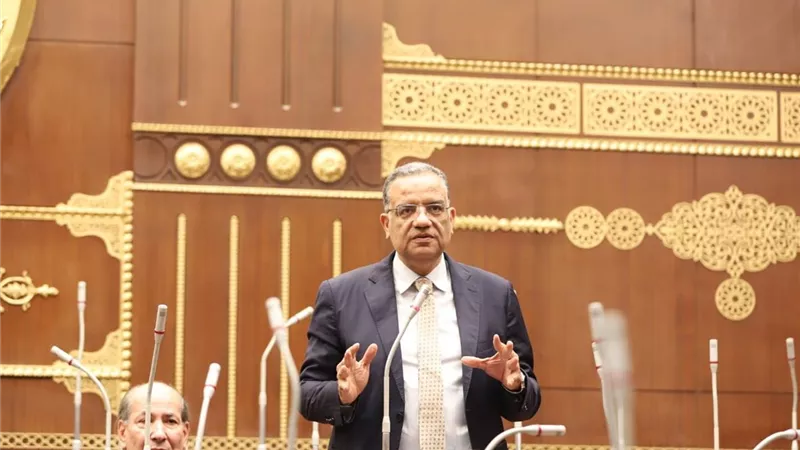محمود مسلم: أمريكا لن تتبنى مقترح هدنة إلا بعد التوافق مع مصر