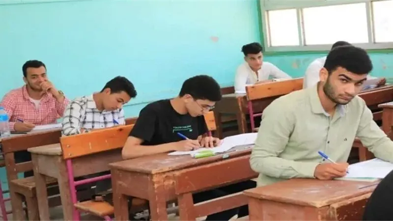 موعد إجازة نهاية العام 2025 للمدارس والجامعات