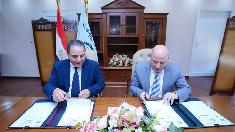 المصرية للتنمية الزراعية توقع عقد توريد أول دفعة جرارات بيلاروس