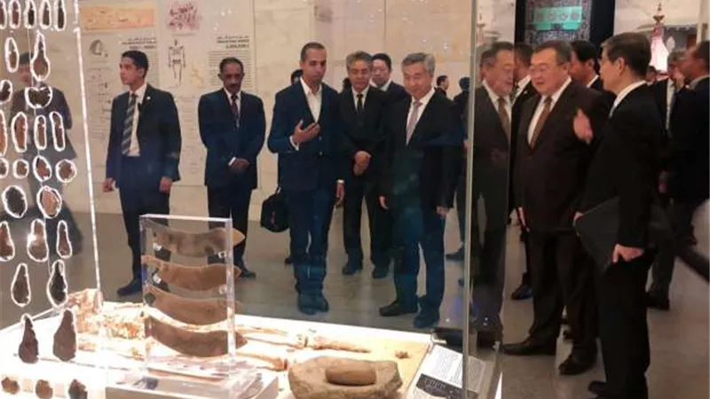 وفد صيني رفيع المستوى يزور المتحف القومي للحضارة بالفسطاط