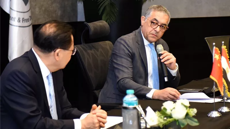 سيارات صينية في مصر بـ300 مليون دولار.. رئيس هيئة الاستثمار يكشف التفاصيل