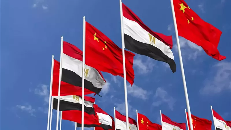 من العاصمة الإدارية إلى القطار الكهربائي.. كيف تعزز الشراكة المصرية الصينية مسيرة التنمية؟