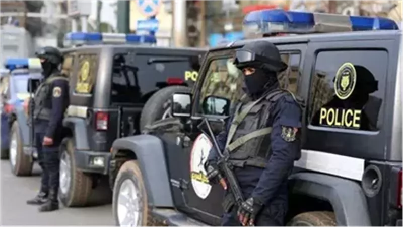 ضبط 5 أشخاص في مشاجرة بالأسلحة البيضاء بسبب خلافات مالية بالمطرية