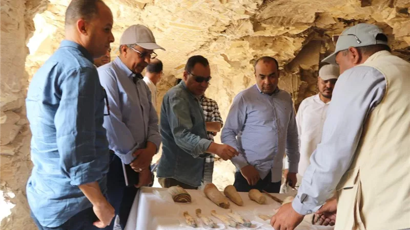 الكشف عن 3 مقابر جديدة لكبار رجال الدولة.. بيان رسمي من “الآثار”