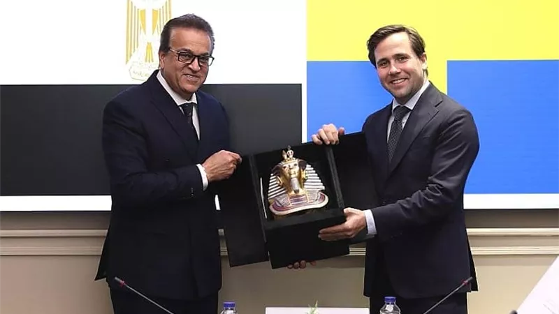  وزير الصحة يبحث مع وزير التجارة السويدي فرص الاستثمار في القطاع الصحي المصري