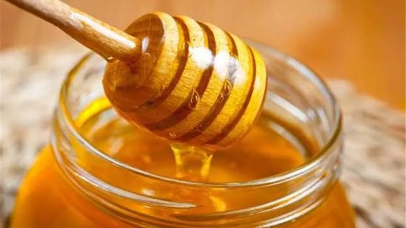 تحقيق العسل المغشوش.. الحكومة تكذب التحاليل و