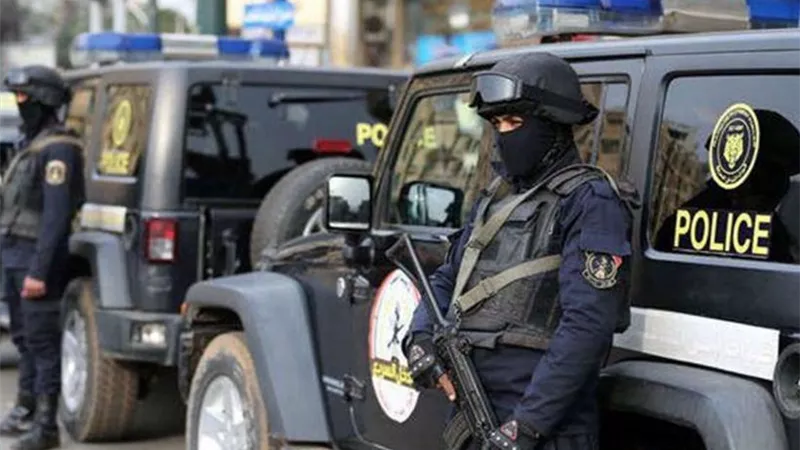 الداخلية تكشف حقيقة فيديو مفبرك عن اعتداء شرطيين على سائق أتوبيس بالقاهرة