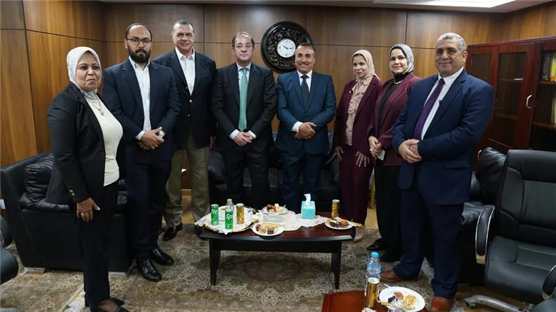 وزير المالية من الإسكندرية: 