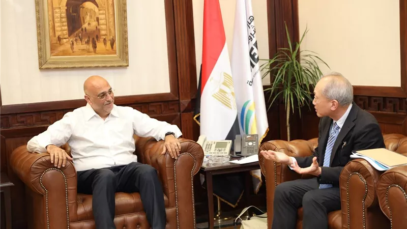 بدء المرحلة الثانية لتطوير المشروعات الصناعية الصغيرة بالمنيا والإسكندرية 