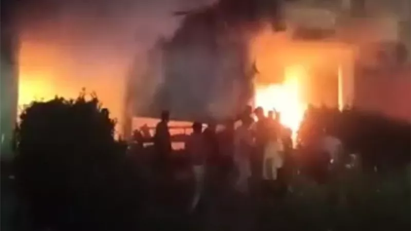 تفاصيل حريق معرض أجهزة كهربائية بالغربية