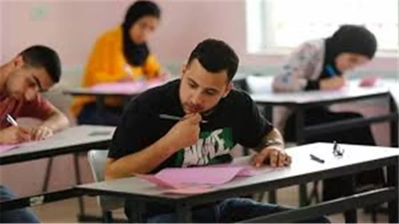 وفاة مراقب خلال امتحانات الدبلومات الفنية بالبحيرة