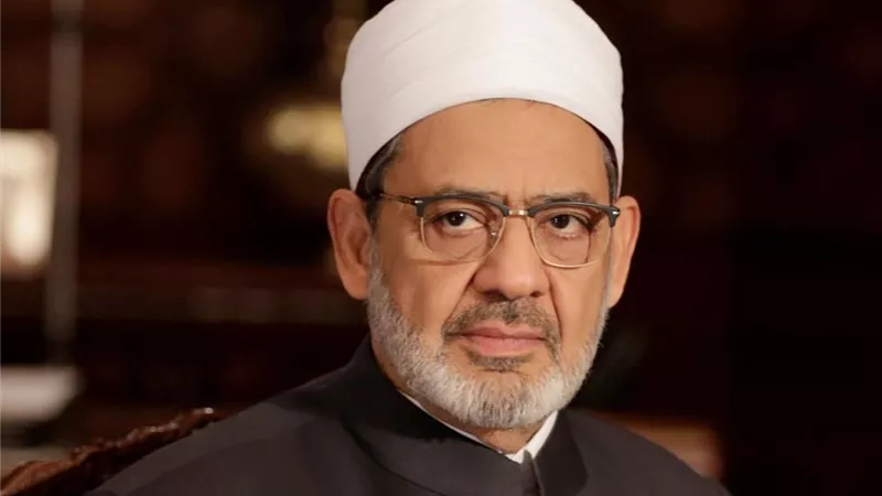 طالب بتجنب تكرار المأساة.. شيخ الأزهر ينعى فتيات قرية كفر السنابسة بالمنوفية