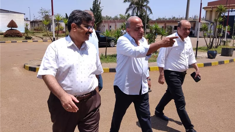  وزير الكهرباء يتفقد محطة أبو قير الجديدة ويؤكد على أهمية الإلتزام بالمعايير العالمية