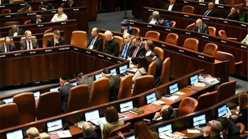 رفض عربي ودولي واسع لقرار الكنيست بضم الضفة الغربية: تصعيد إسرائيلي يهدد مسار السلام