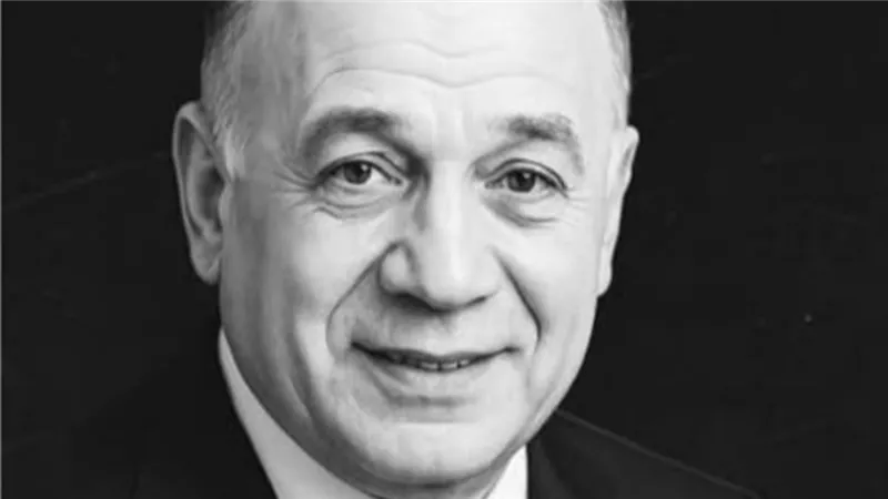 الفرح تحول إلى مأتم.. وفاة والد عروس في حفل زفاف بالمحلة