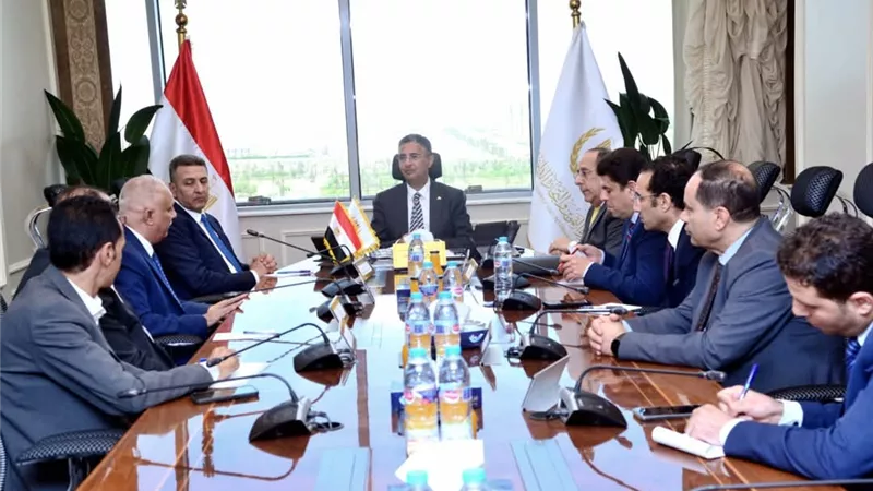 اجتماع تمويني لبحث تطوير المنافذ وإلغاء الحبس في مخالفات البقالة