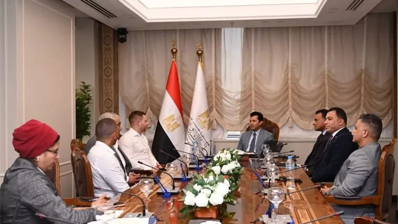 مباحثات مصرية ألمانية لتحويل شرم الشيخ إلى مركز للمعسكرات الدولية