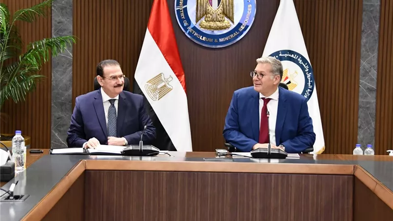 وزير البترول: مشروع إنتاج حامض الفوسفوريك تحرك هام لتعزيز الصناعات التحويلية وزيادة القيمة المضافة
