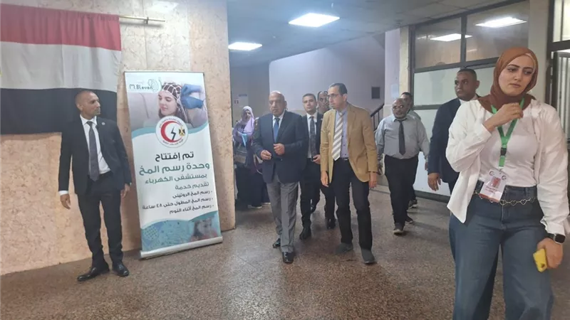 خلال تفقد مستشفي ألماظة وزير الكهرباء: الوزارة تولي اهتماماً خاصاً برأس المال البشرى