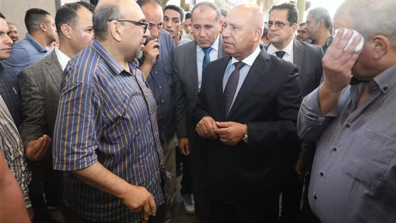 وزير النقل يوبخ مدير أمن 