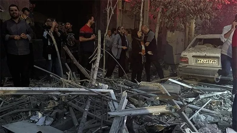 عاجل | انفجارات ضخمة في طهران.. وإسقاط مسيّرة إسرائيلية فوق تبريز