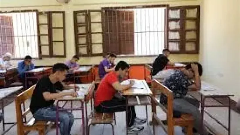 انطلاق امتحانات الثانوية العامة غدًا.. والتعليم ترفع حالة الاستعداد القصوى