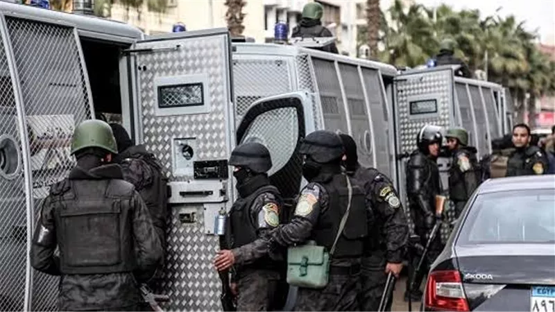 غرف عمليات وانتشار واسع.. خطة الداخلية لتأمين صلاة العيد والاحتفالات