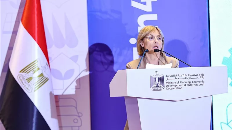 نائب رئيس بنك الاستثمار الأوروبي: مستمرون في شراكتنا مع الحكومة المصرية والقطاع الخاص