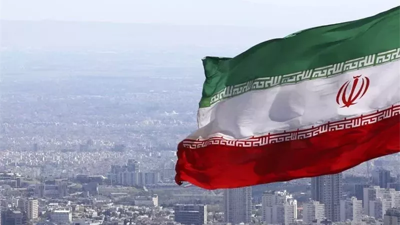 وكالة رويترز: طهران أبلغت وسطاء باستعدادها للتهدئة مع إسرائيل