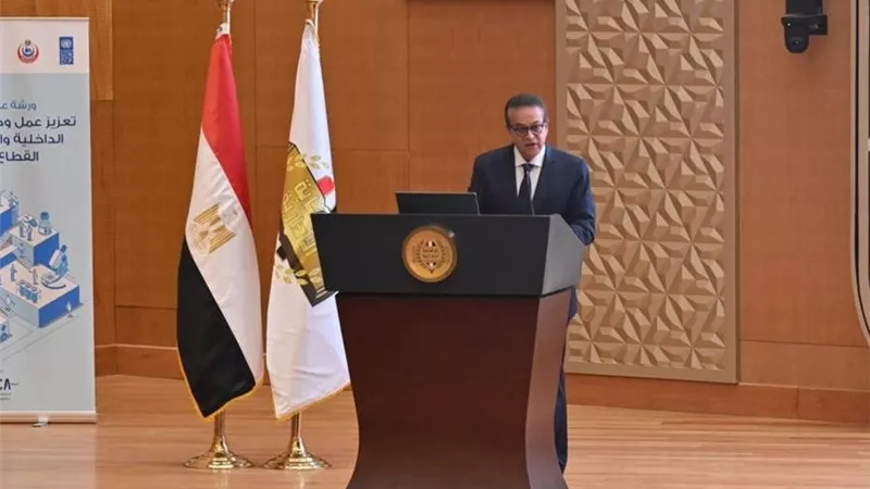  وزير الصحة: المريض هو الهدف الأساسي لكل سياسات واستراتيجيات الوزارة