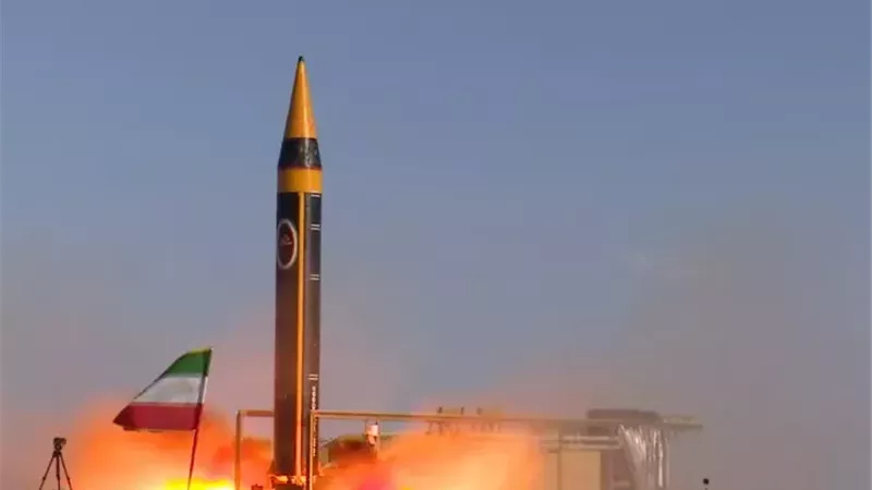 القواعد الأمريكية في مرمى النيران الإيرانية.. ماذا لو قررت طهران الرد؟